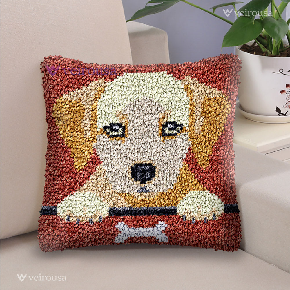 Labrador Puppy Latch Hook Pillow Kit