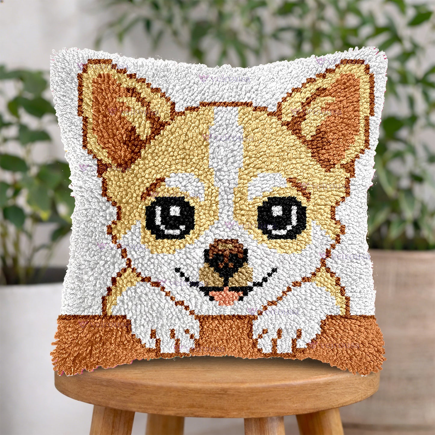 Veirousa Chihuahua Latch Hook Pillow Kit