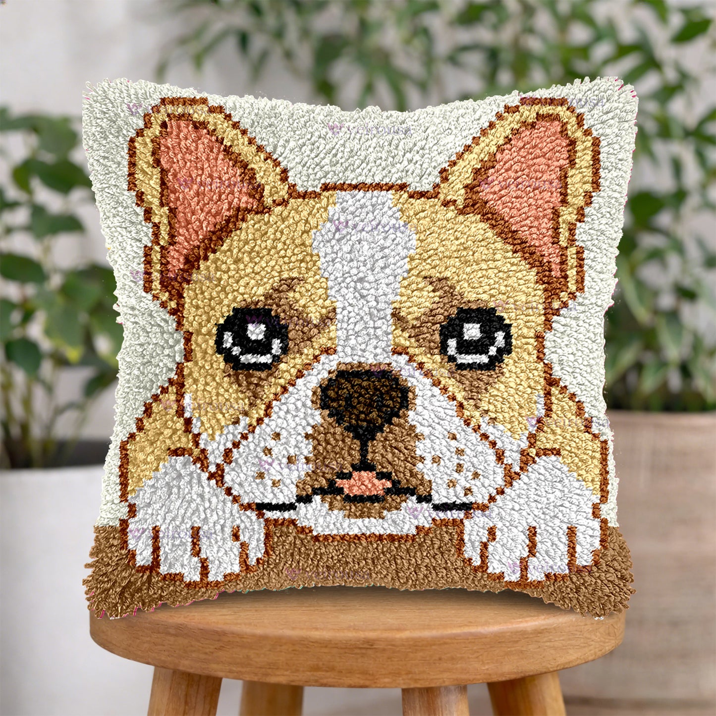 Veirousa French Bulldog Latch Hook Pillow Kit