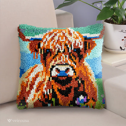 Veirousa Highland Cow Mom Latch Hook Pillow Kits