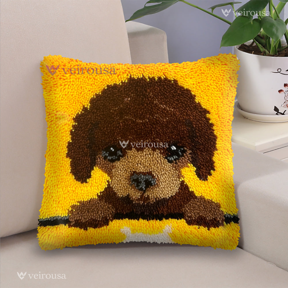 Veirousa Poodle Puppy Latch Hook Pillow Kit