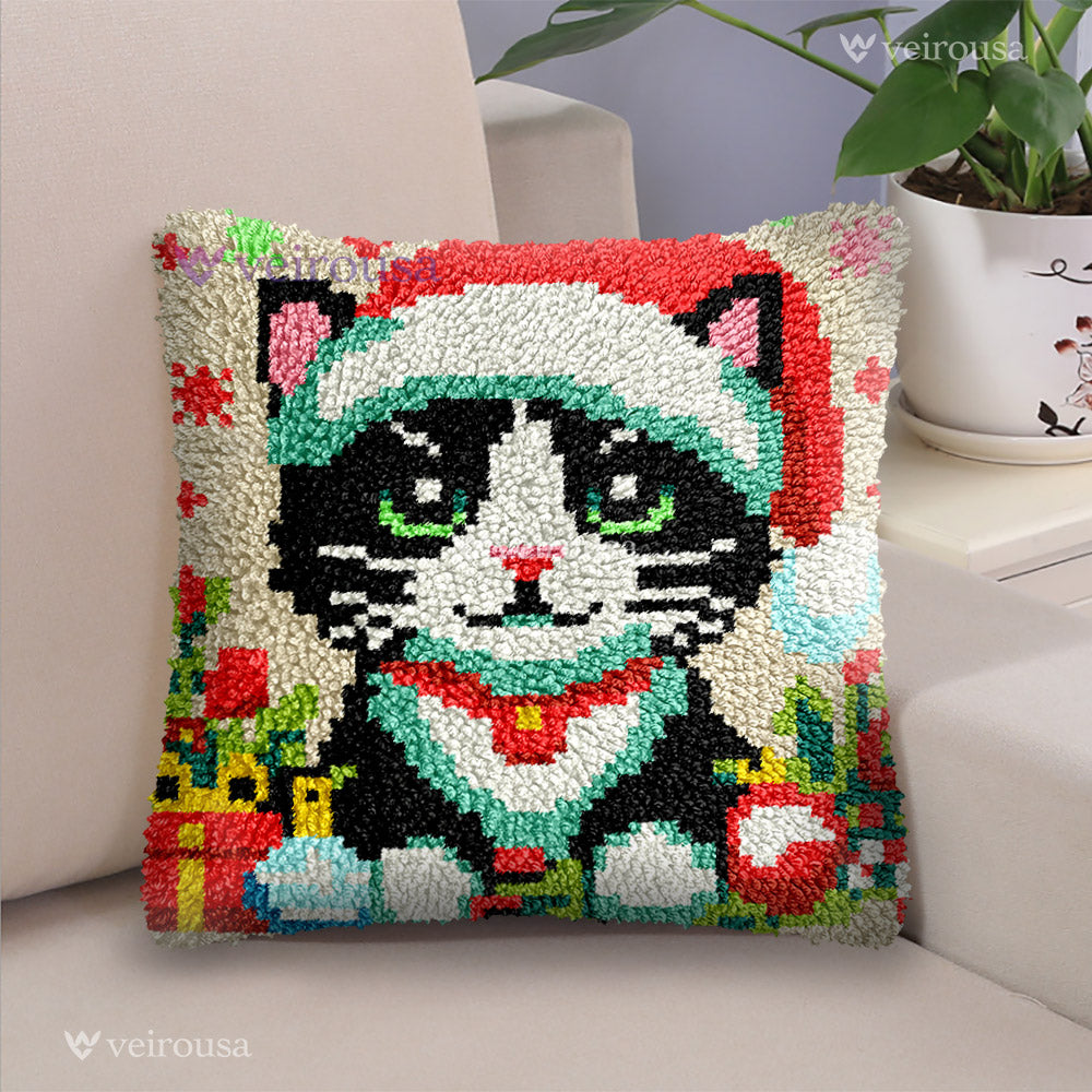 Veirousa Santa Hat Cat Christmas Latch Hook Pillow Kit