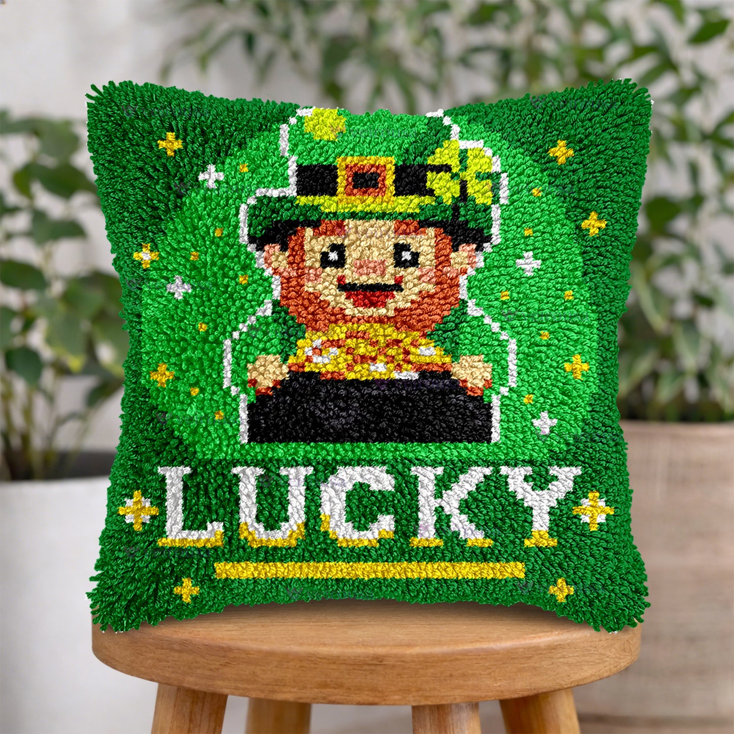 Veirousa St. Patrick’s Day Lucky Leprechaun Latch Hook Pillow Kit