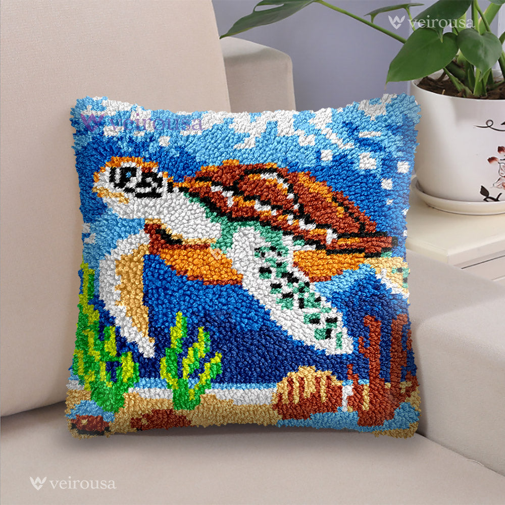 Veirousa Traveling Sea Turtle Latch Hook Pillow Kit