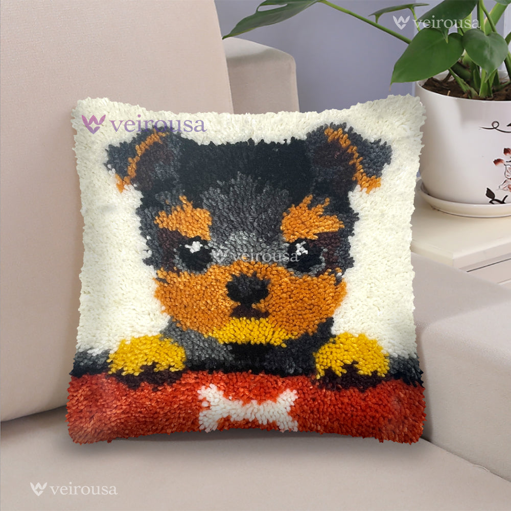 Veirousa Yorkshire Terrier Puppy Latch Hook Pillow Kit